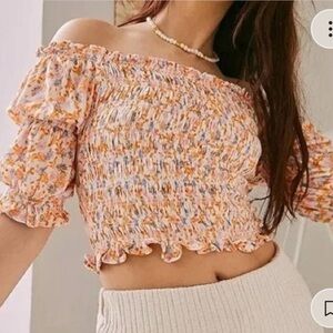 Urban Outfitters NWOT {$56} Floral Smocked Crop Top